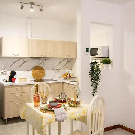 Semesterbostad Relax Marine