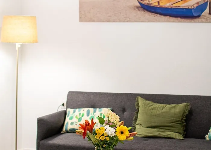 Relax Marine 阿罗纳